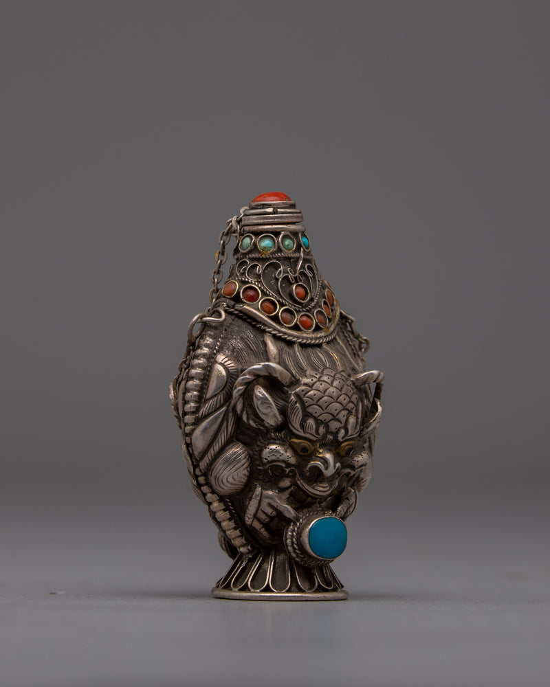 Traditional Tibetan Snuff Bottle | Silver Craftsmanship for Spiritual Essence