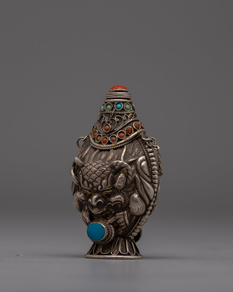 Traditional Tibetan Snuff Bottle | Silver Craftsmanship for Spiritual Essence