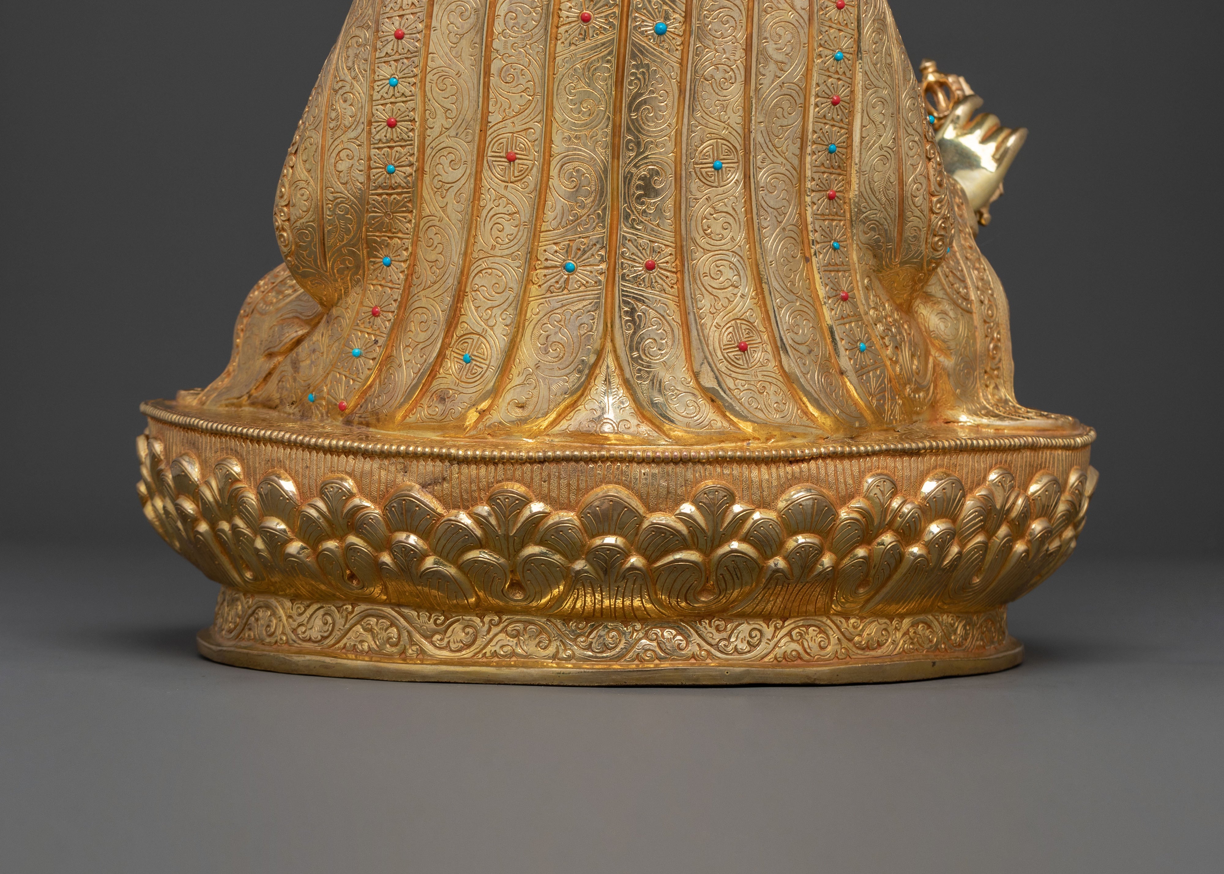 Sacred Tibetan Guru Rinpoche Statue | Padmasambhava Buddhist Sculpture