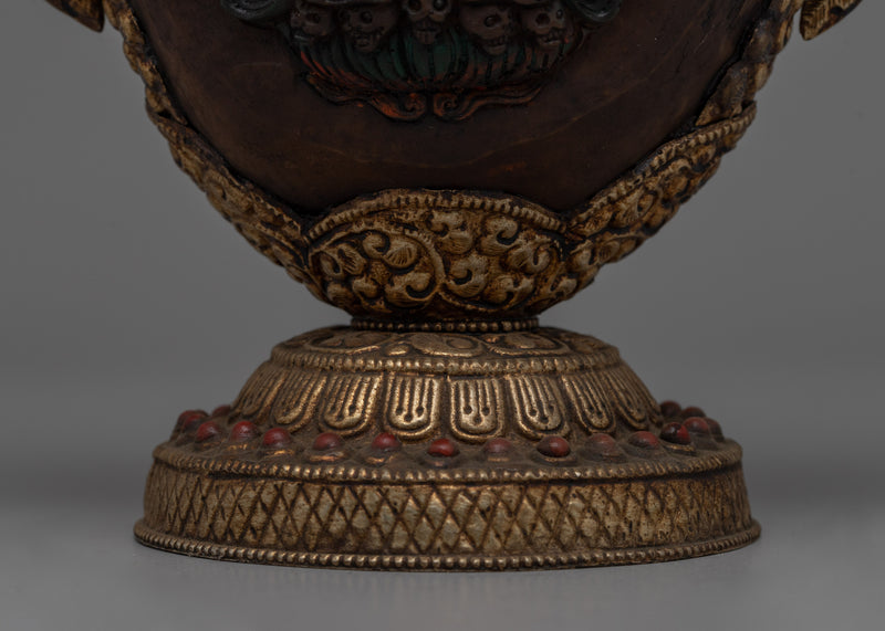 Handmade Tibet Snuff Bottle  | Beautifully Crafted with Traditional Tibetan Detailing