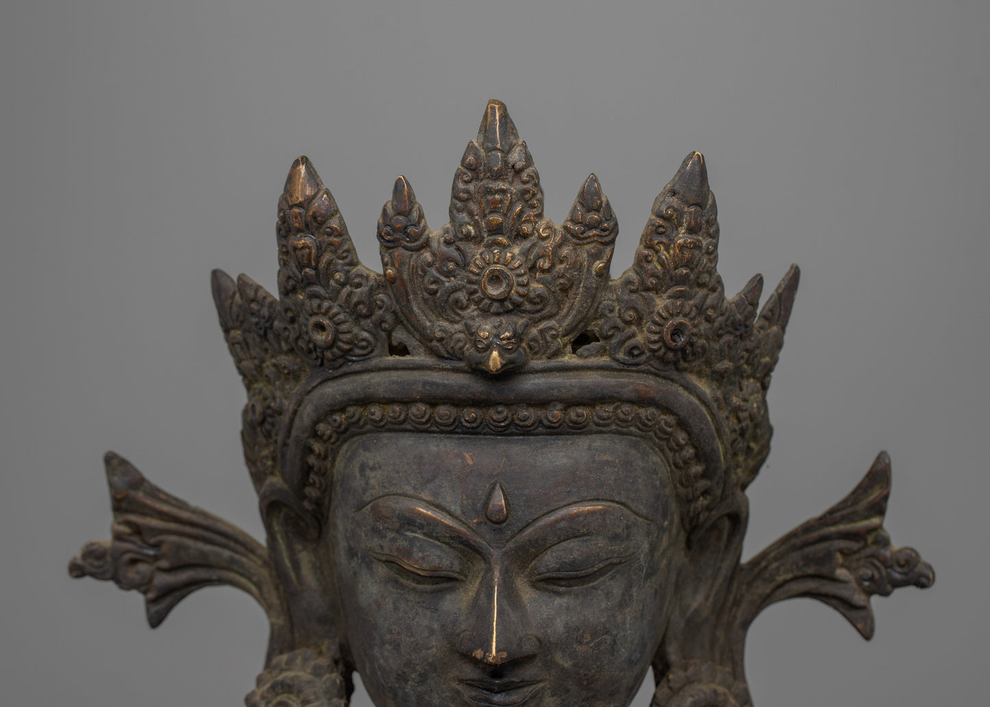 Peaceful Buddha Head Statue | Spiritual Growth & Purity