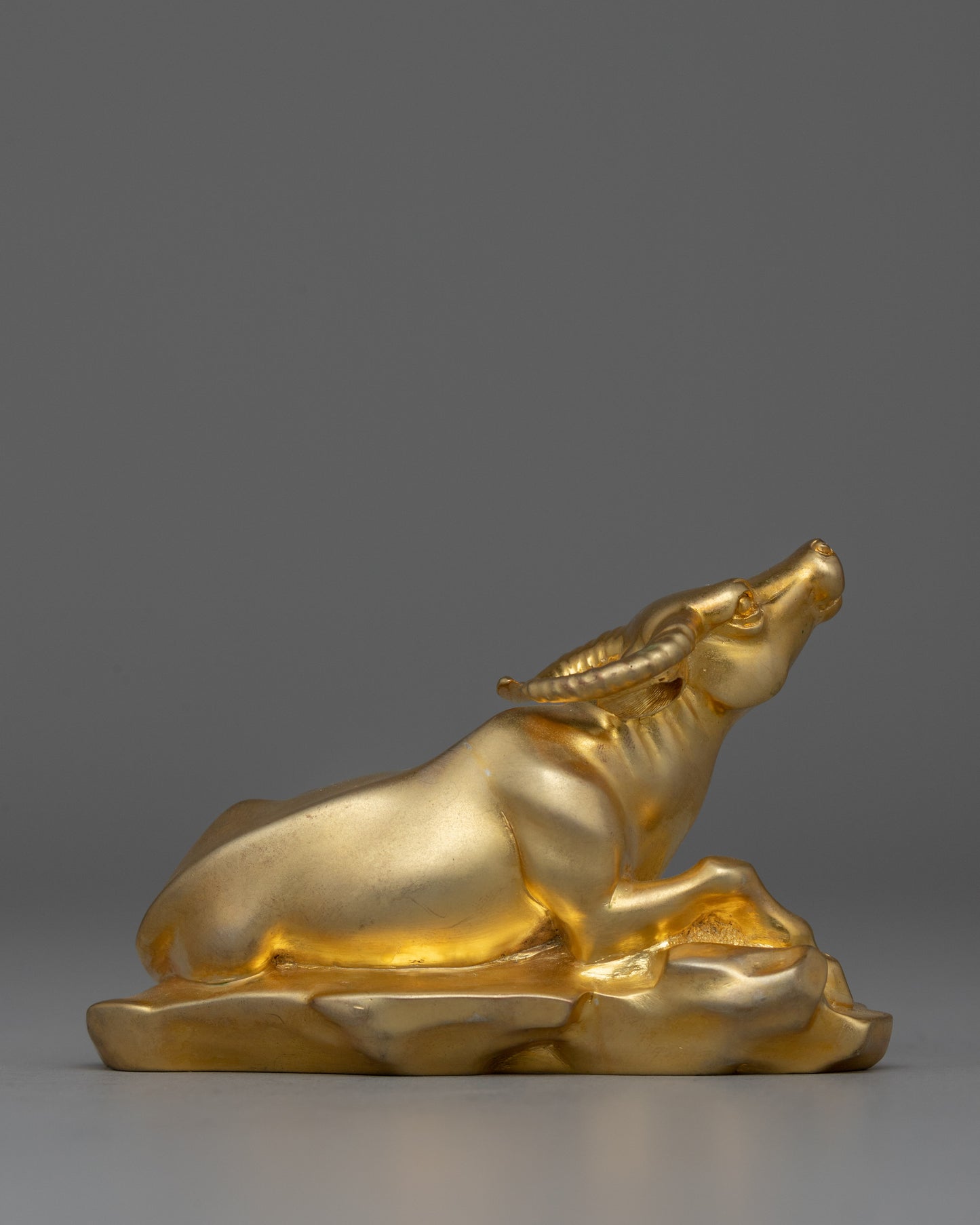 Gold-Plated Buffalo Statue | Elegant Copper Body Decorative Art