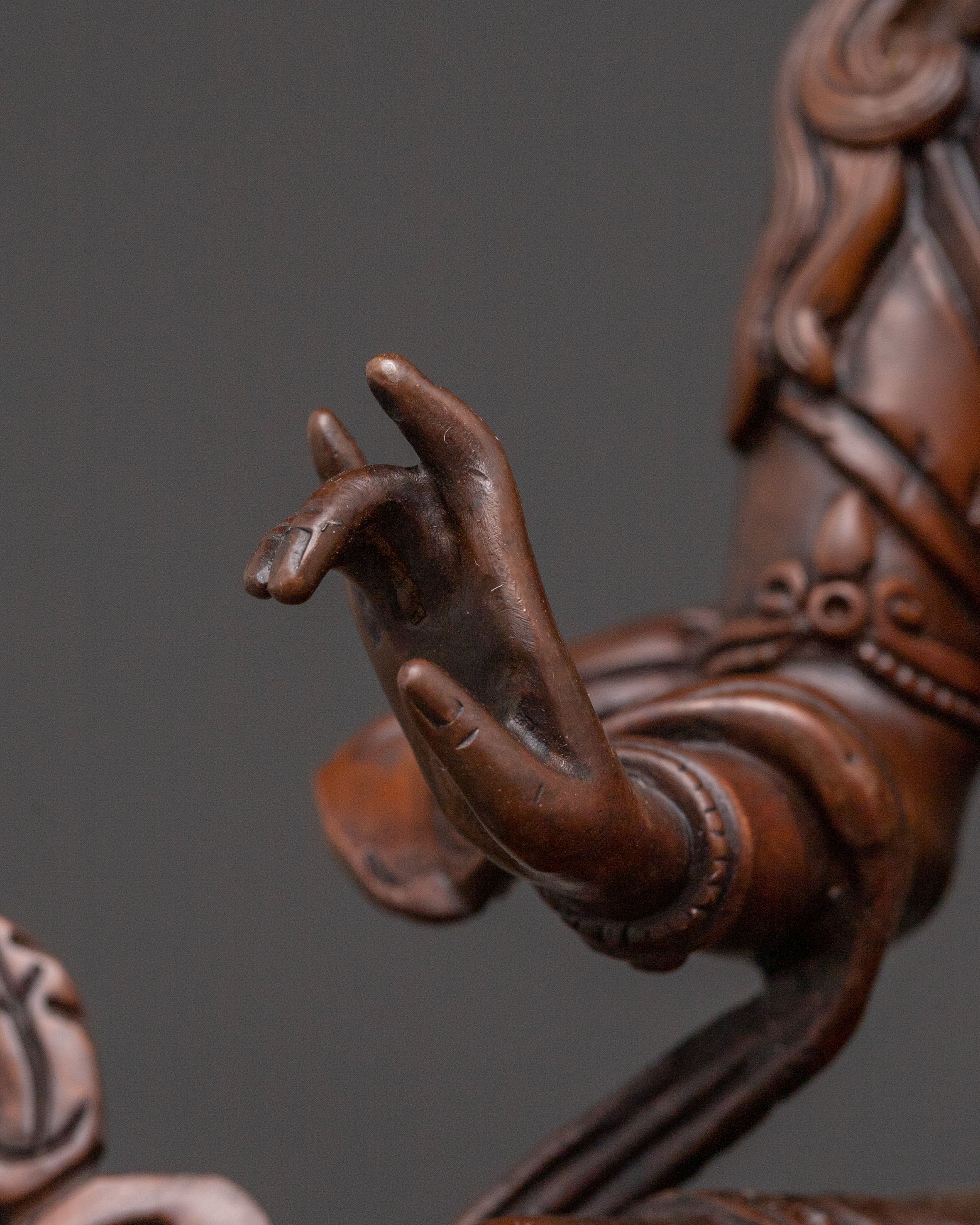 Goddess Saraswati Sculpture: Figure of Knowledge