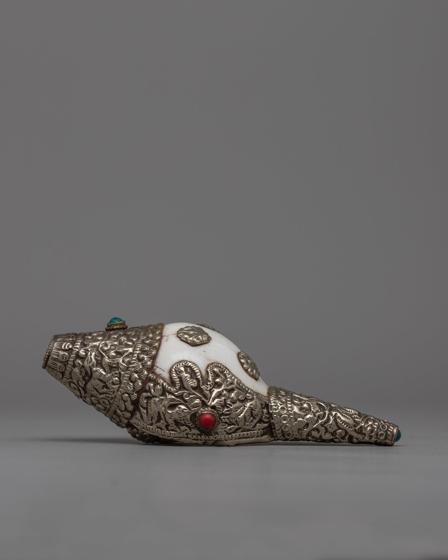 Decorative Silver Conch Shell | Buddhist Ritual Tool