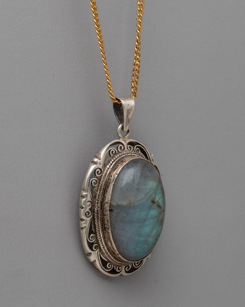 Labradorite Stone Locket  | Handcrafted Gemstone Jewelry for Any Occasion