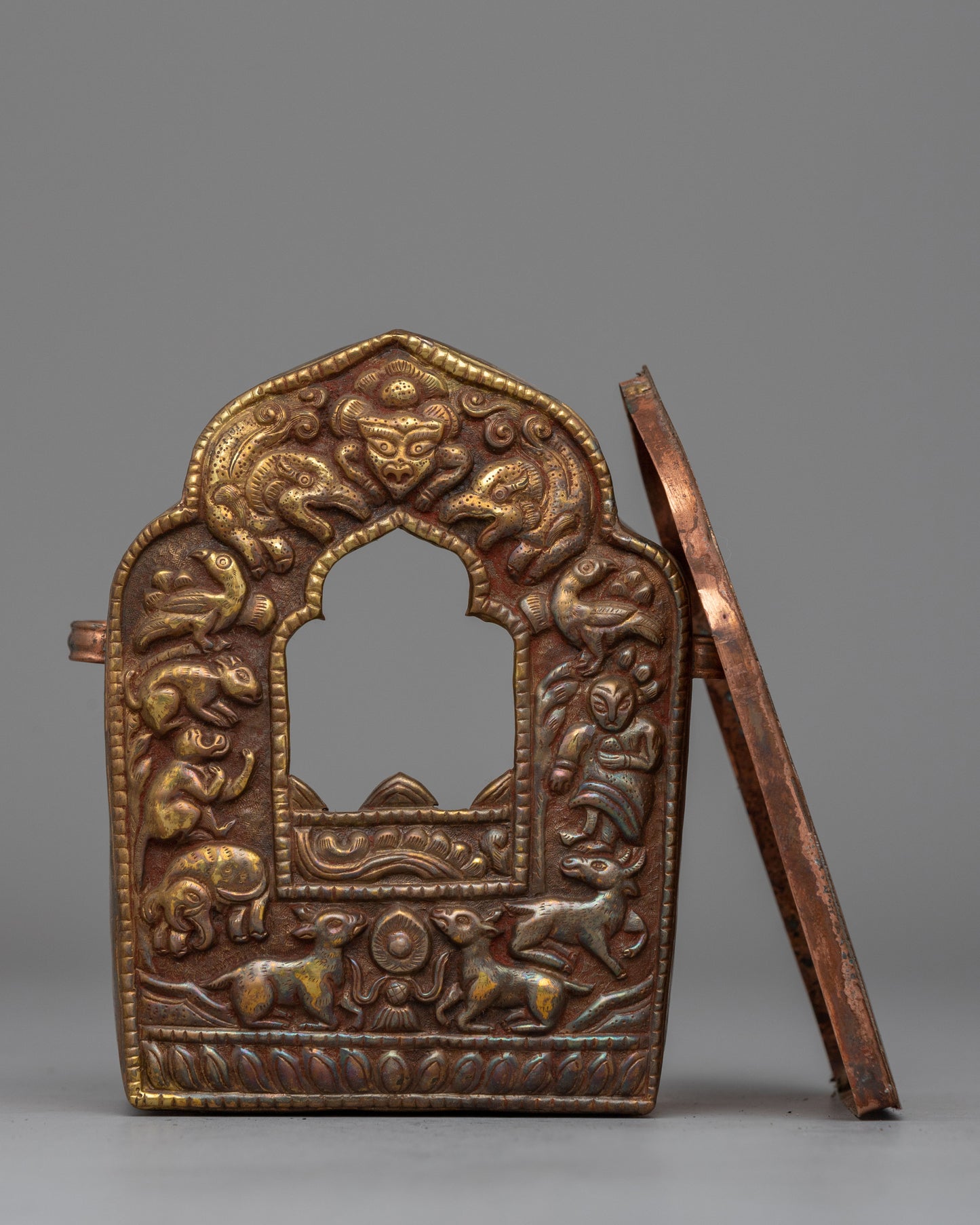 Exquisite Buddhist Ghau Box | Tibetan Prayer Box for Rituals and Spiritual Use