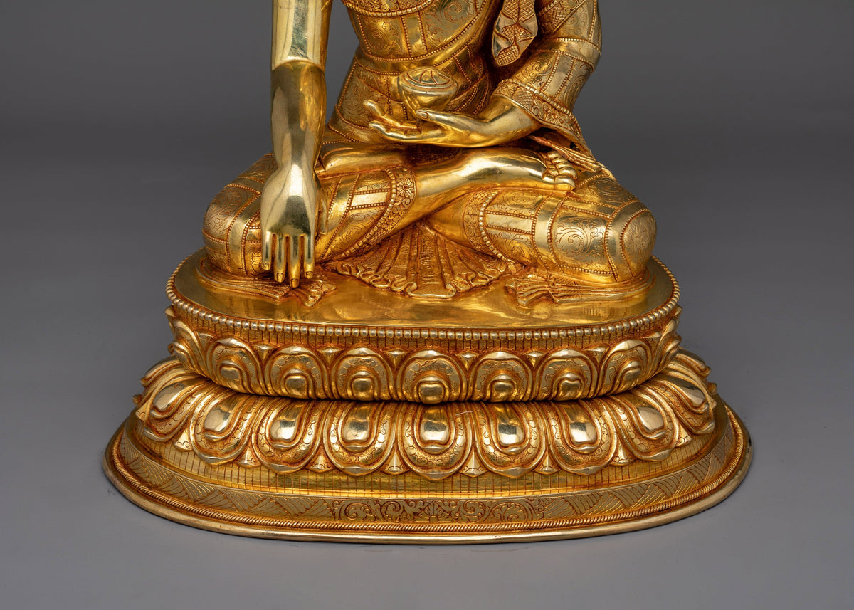 Shakyamuni Beautiful Statue | A Majestic Representation of Enlightenment