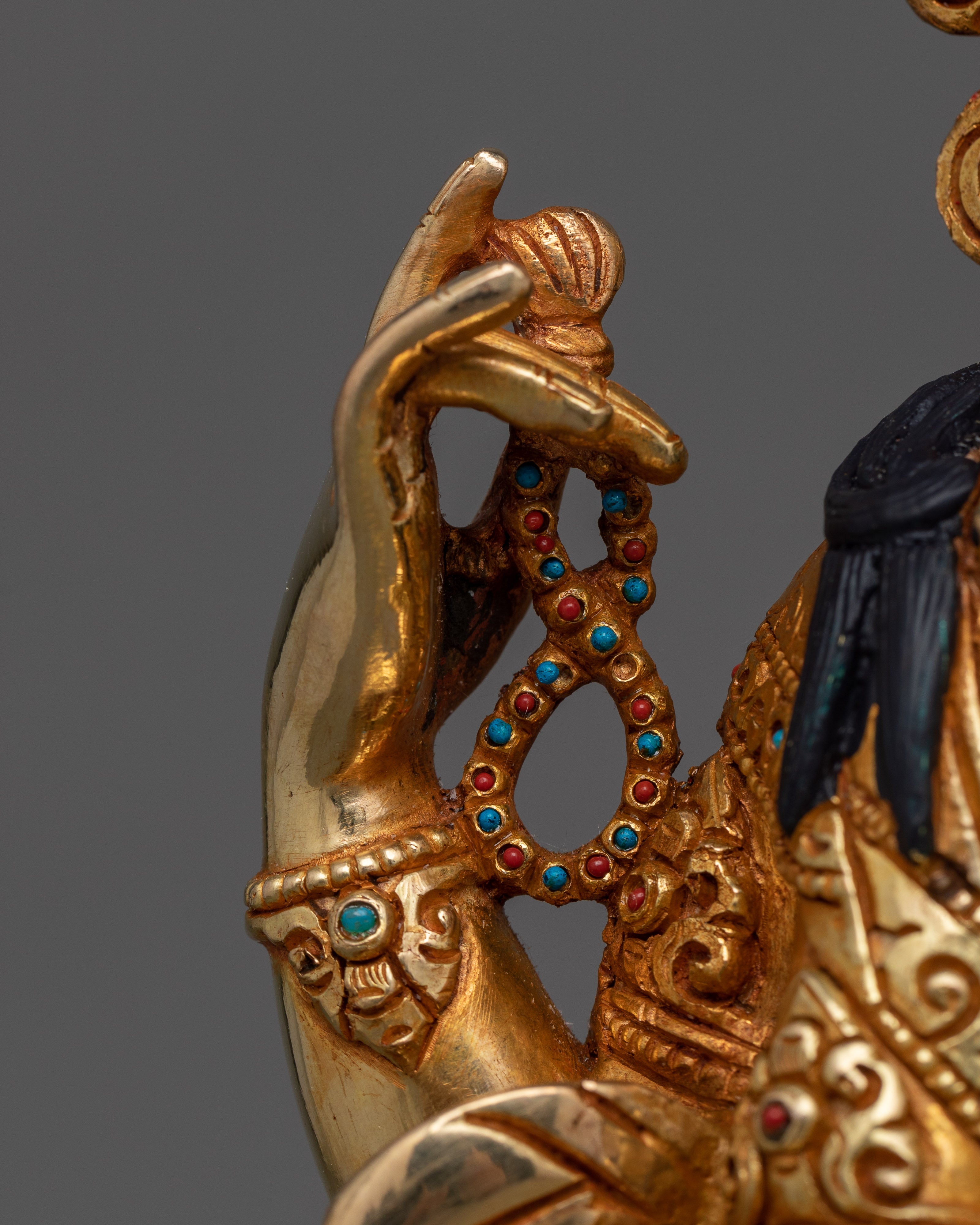 Bodhisattva Compassionate Deity Chenresig Figurine | Symbol of Mercy and Benevolence