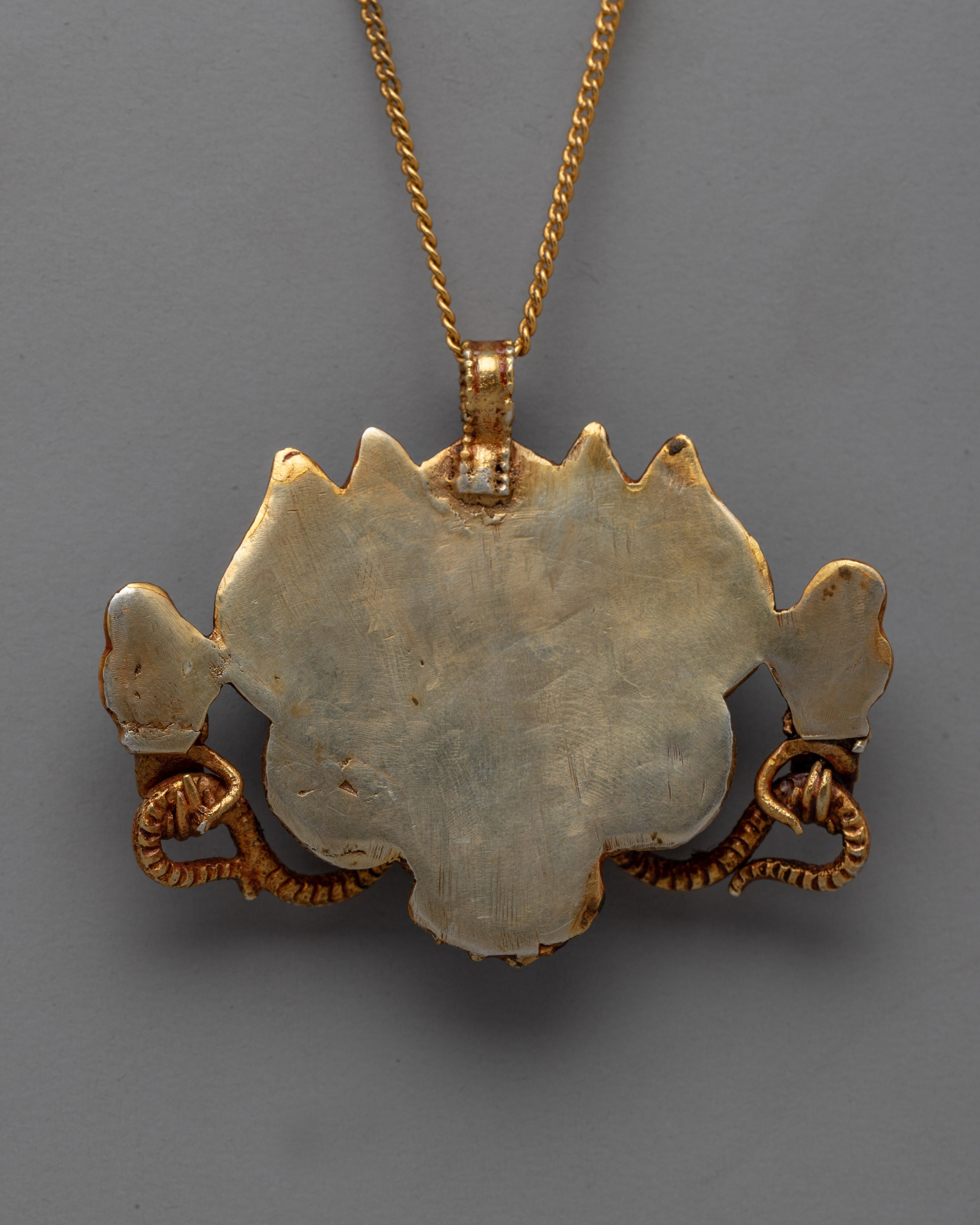 Handcrafted Cheppu Face Locket | Tibetan Amulet