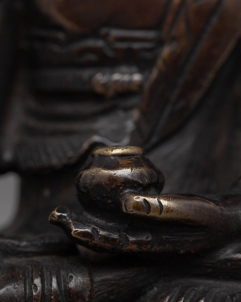 Oxidized Copper Shakyamuni Buddha Statue | A Symbol of Enlightenment and Serenity