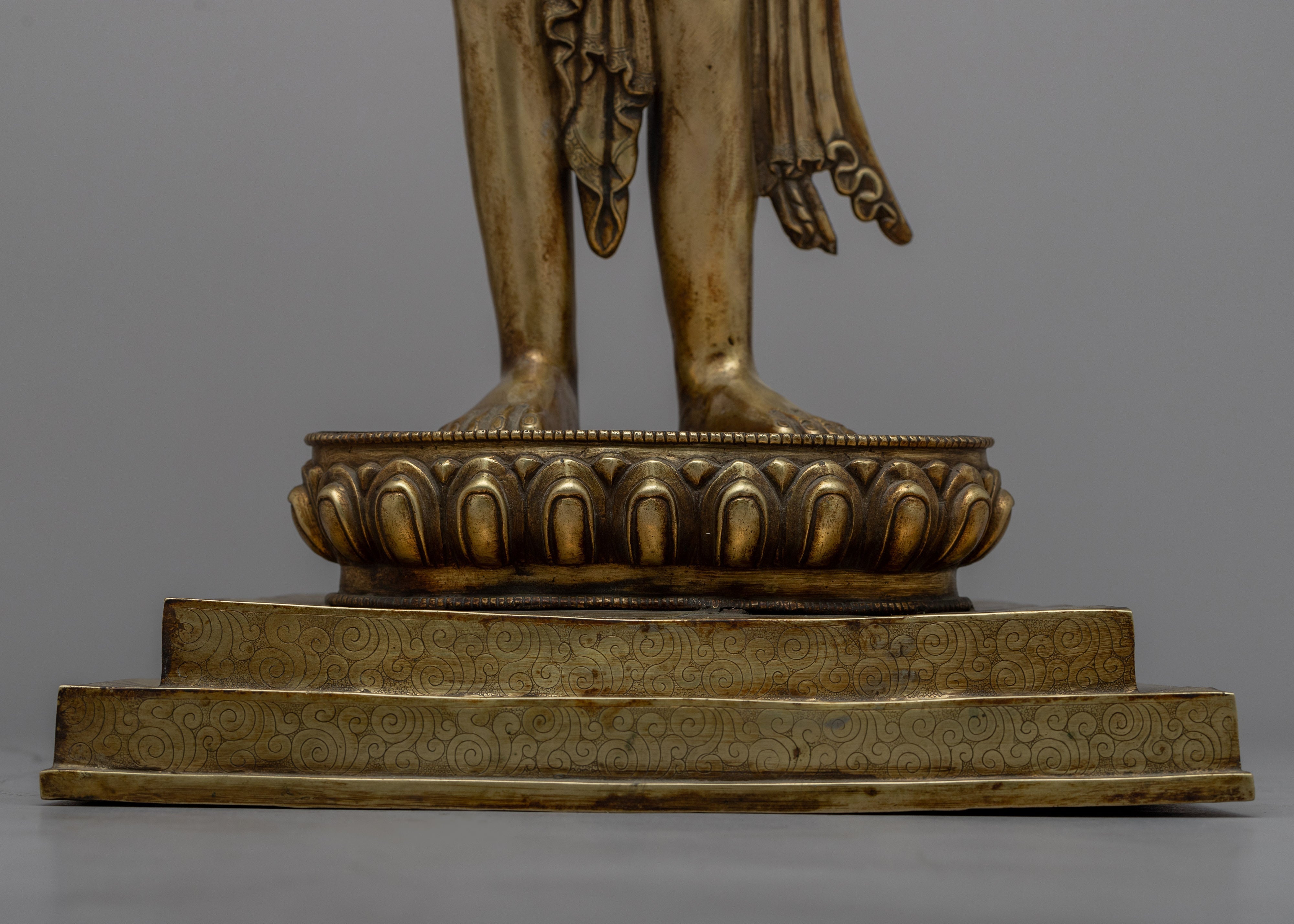Standing Chenrezig Statue | Beacon of Boundless Compassion