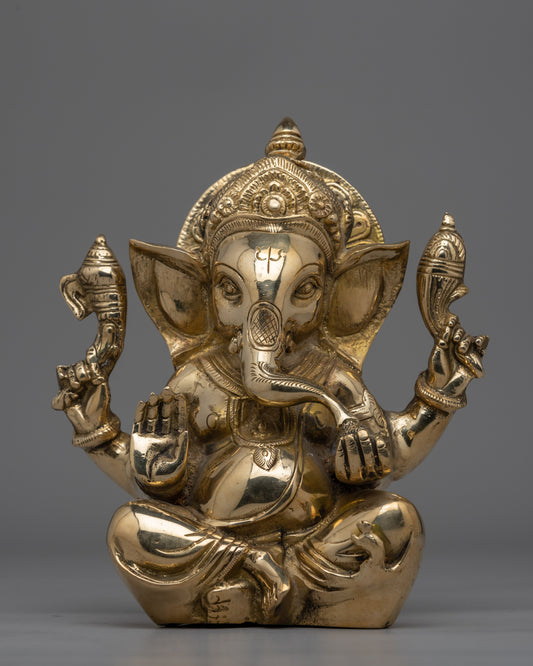 Elegant Ganpati Sculpture for Spiritual Decor and Blessings