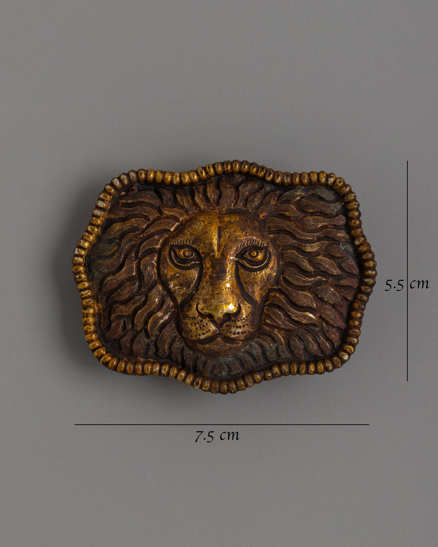 Gold-Plated Lion Head Belt Buckle | A Symbol of Strength and Elegance