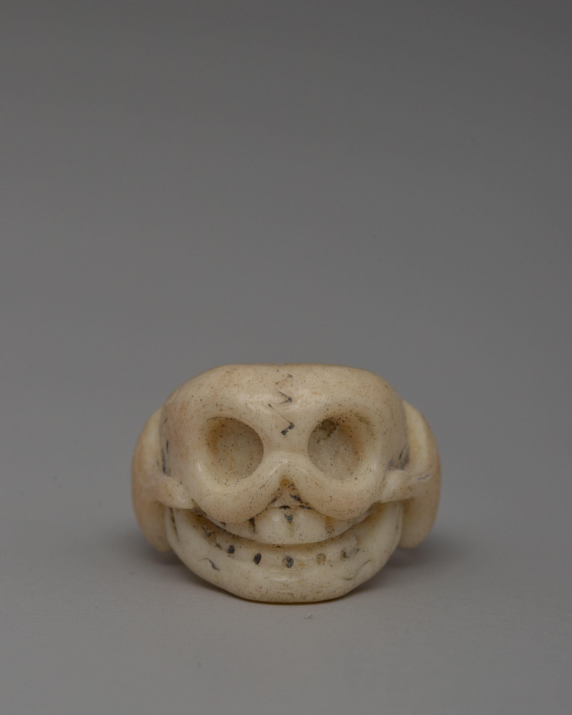 Hand-Carved Skull Buffalo Bone Ring 