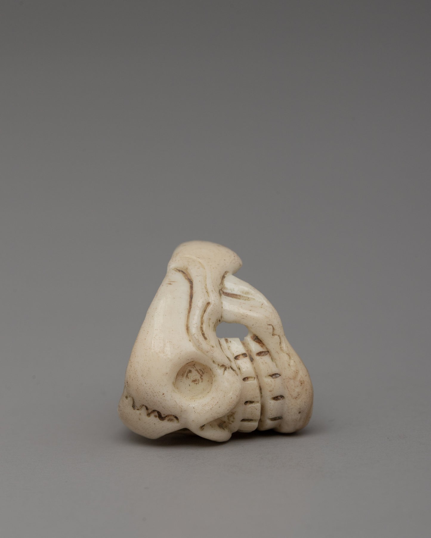 Ethically Sourced Buffalo Bone Ring with Unique Skull Design | Tribal-Inspired Fashion