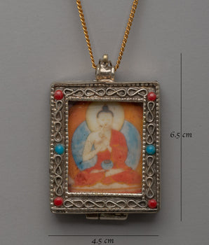 Traditional Tibetan Vairochana Buddha Locket | Sacred Buddhist Pendant