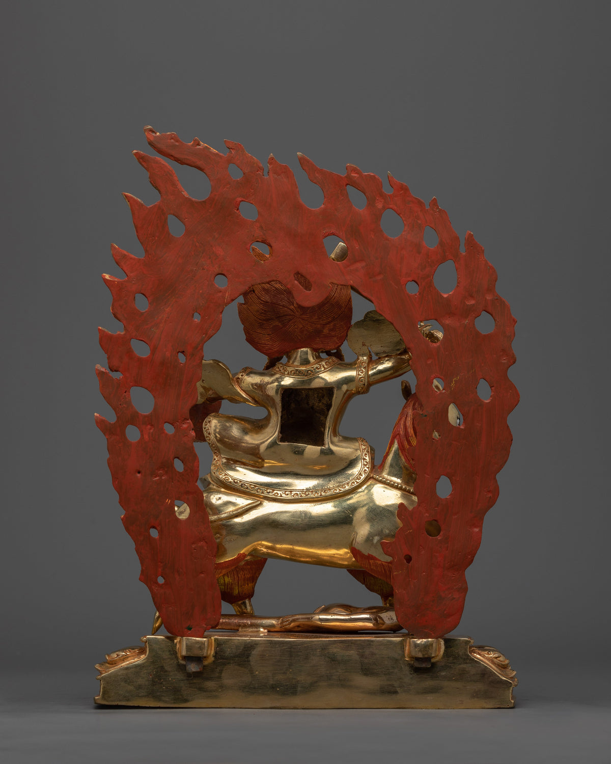 Powerful Protector Deity Garwa Nagpo Damchen
