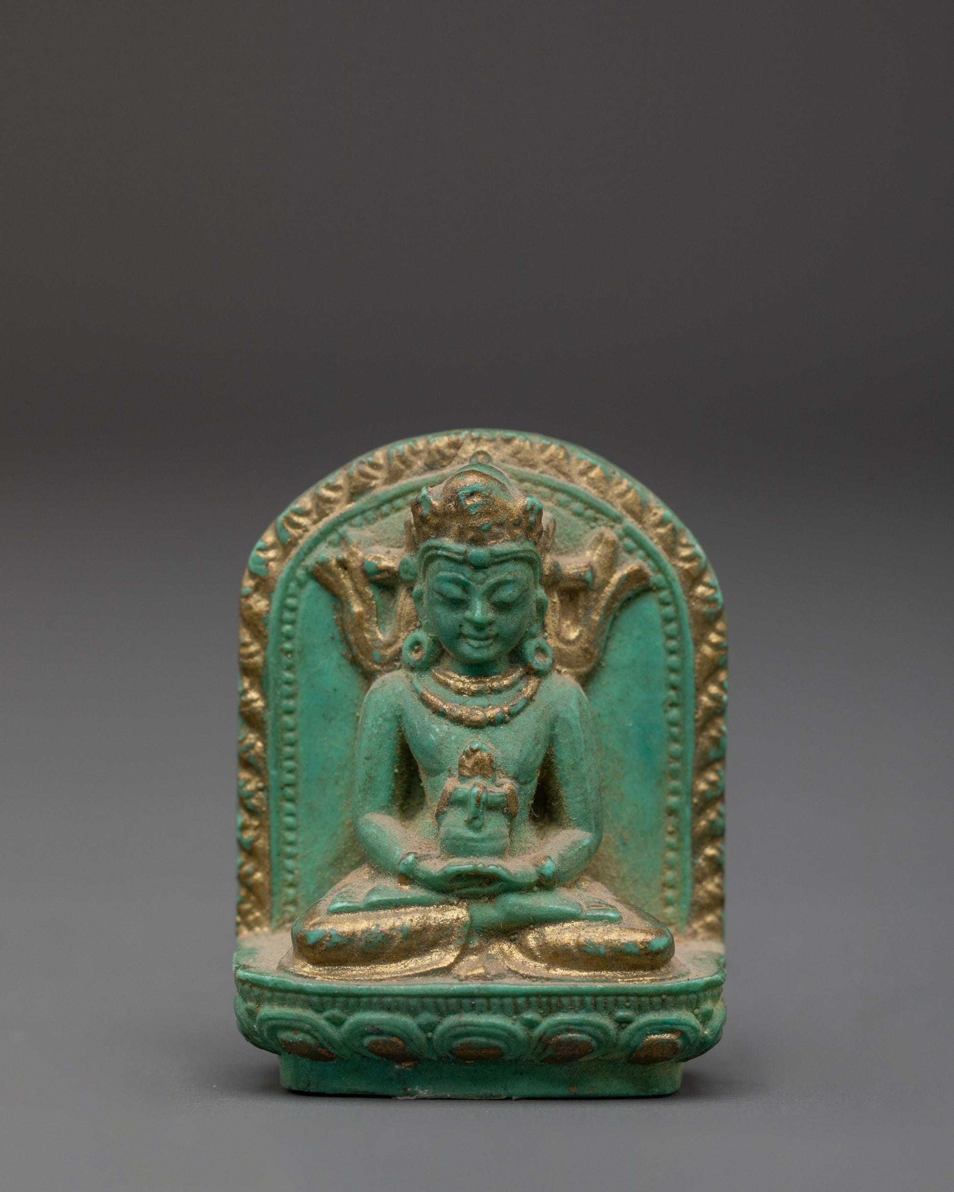 amitayus-bodhisattva-statue