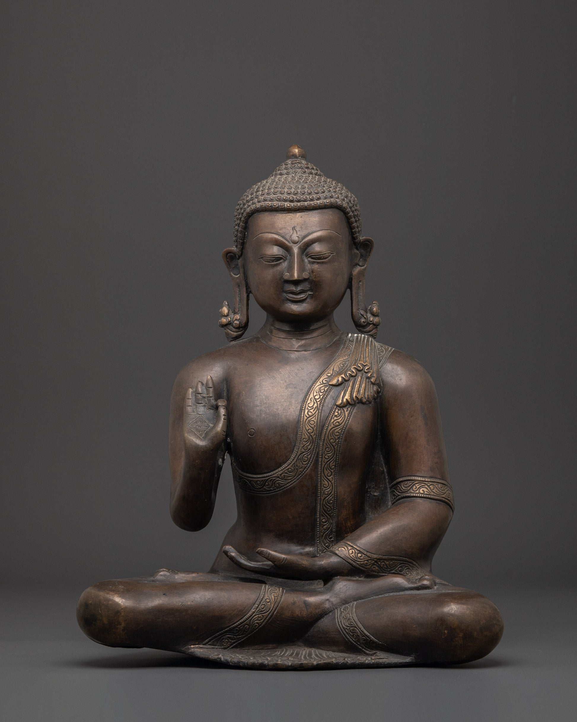 amogasiddhi-brass-statue