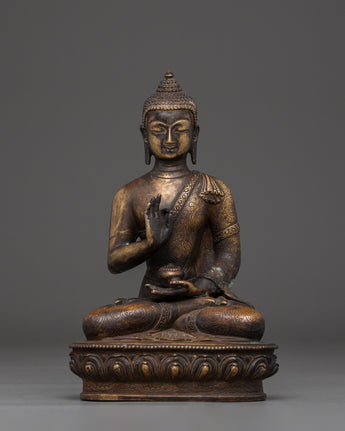Statue-of-Amoghasiddhi
