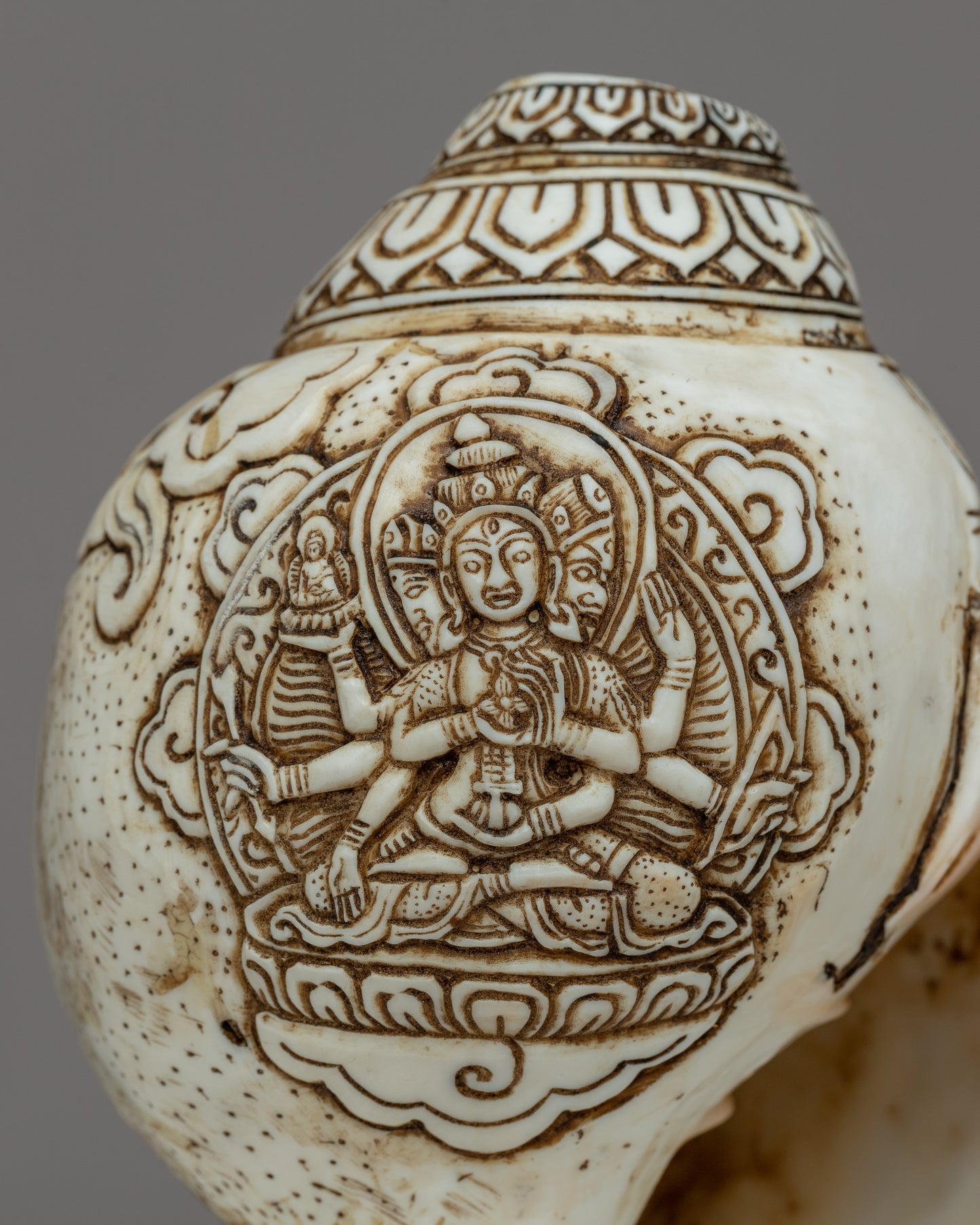 White Tara Sankha | Sacred Conch of Compassion & Healing
