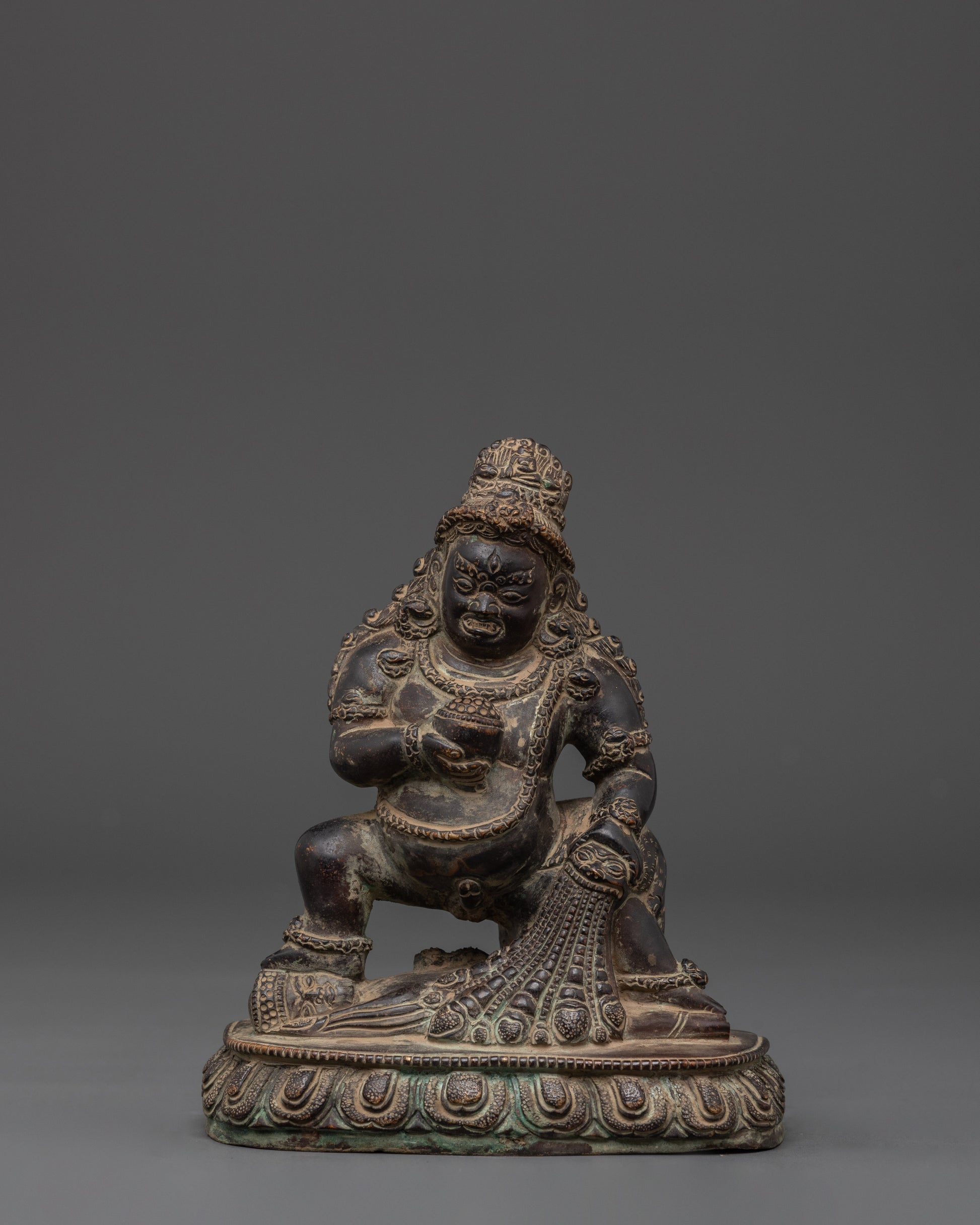 Sacred Black Dzambhala Statue