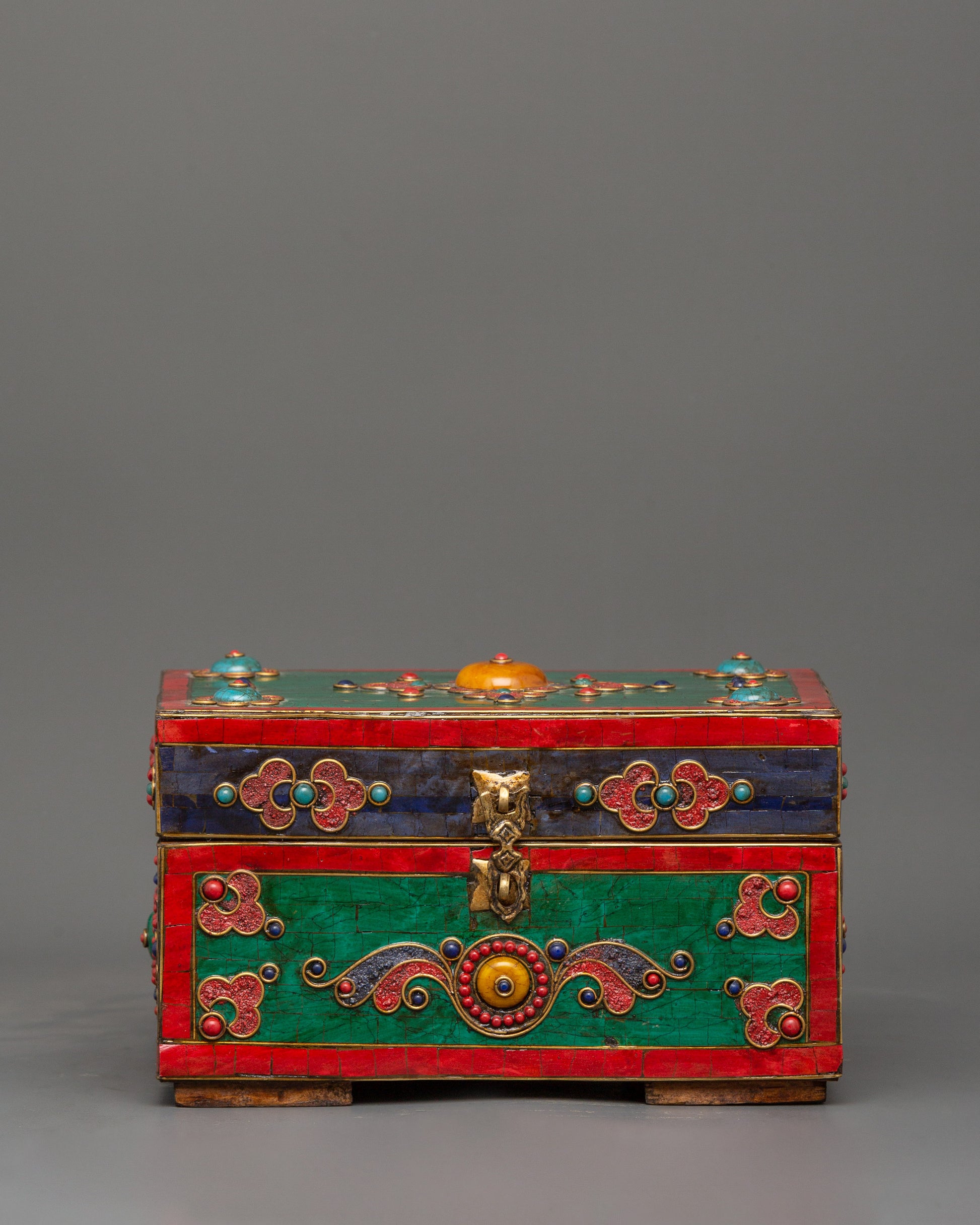 hand-painted-tibetan-wooden-box-with-brass