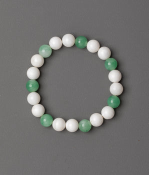 Green and White Beaded Bracelet