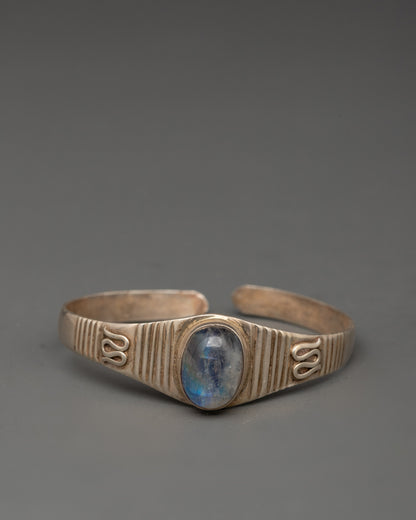 buddhist-silver-bracelet