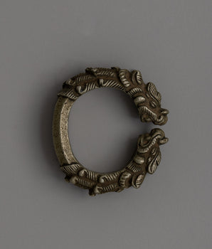 White Metal Dragon Head Bracelet 