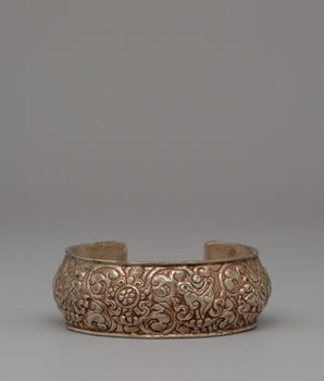 Ornate White Metal Bracelet 