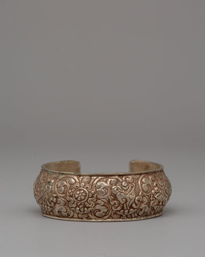 Ornate White Metal Bracelet 