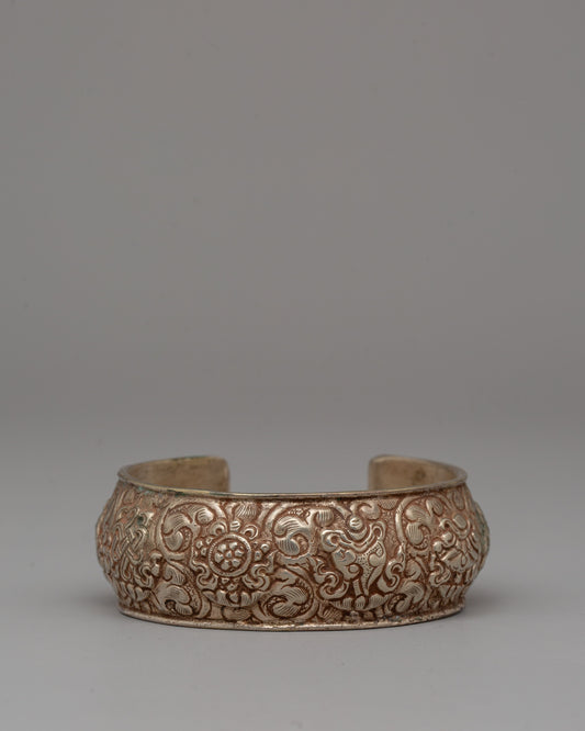 Ornate White Metal Bracelet 