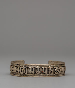 Om Mani Padme Hum Tibetan Bracelet