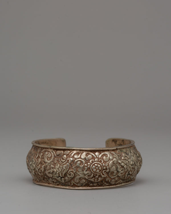 White Metal Tibetan Bracelet