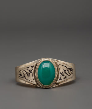 silver-bracelet-with-artificial-stone