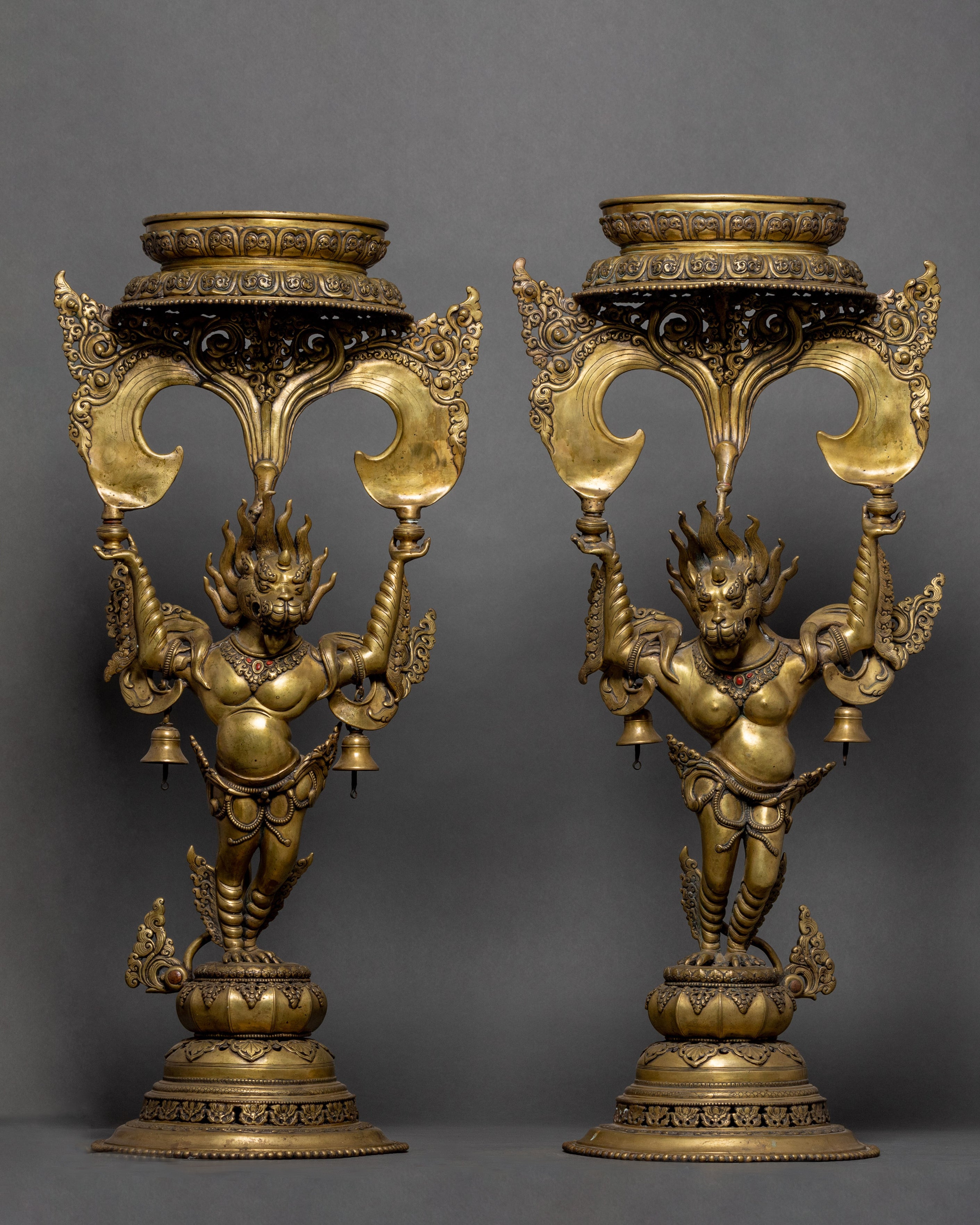 Traditional Lion Oil Lamp Set