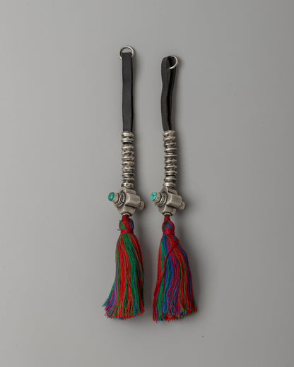 chupsel-with-colorful-tassel