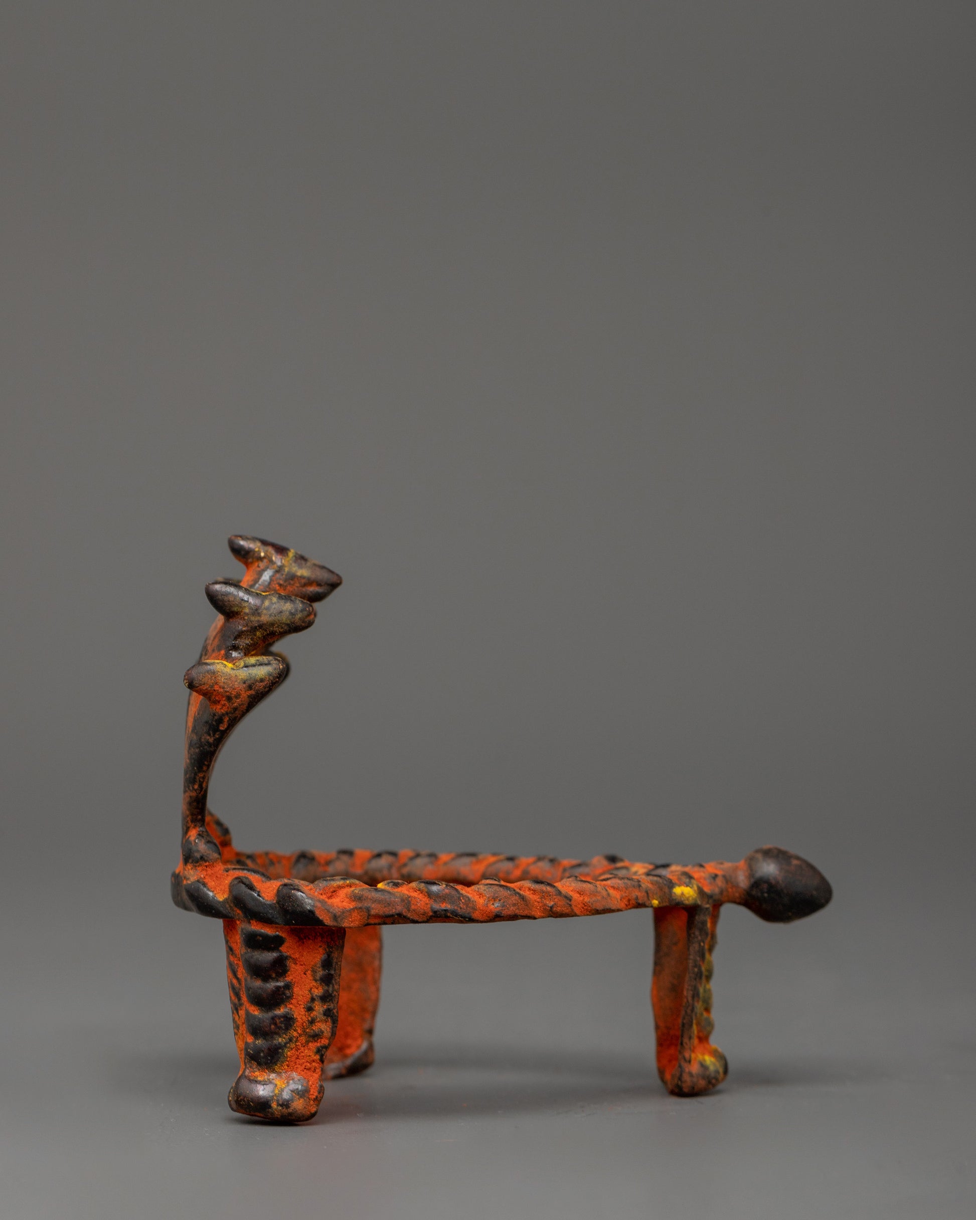 Traditional Conch Stand