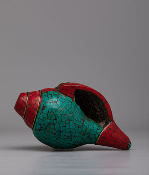 Pancha Buddha carved conch shell