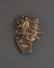 ritual conch shell