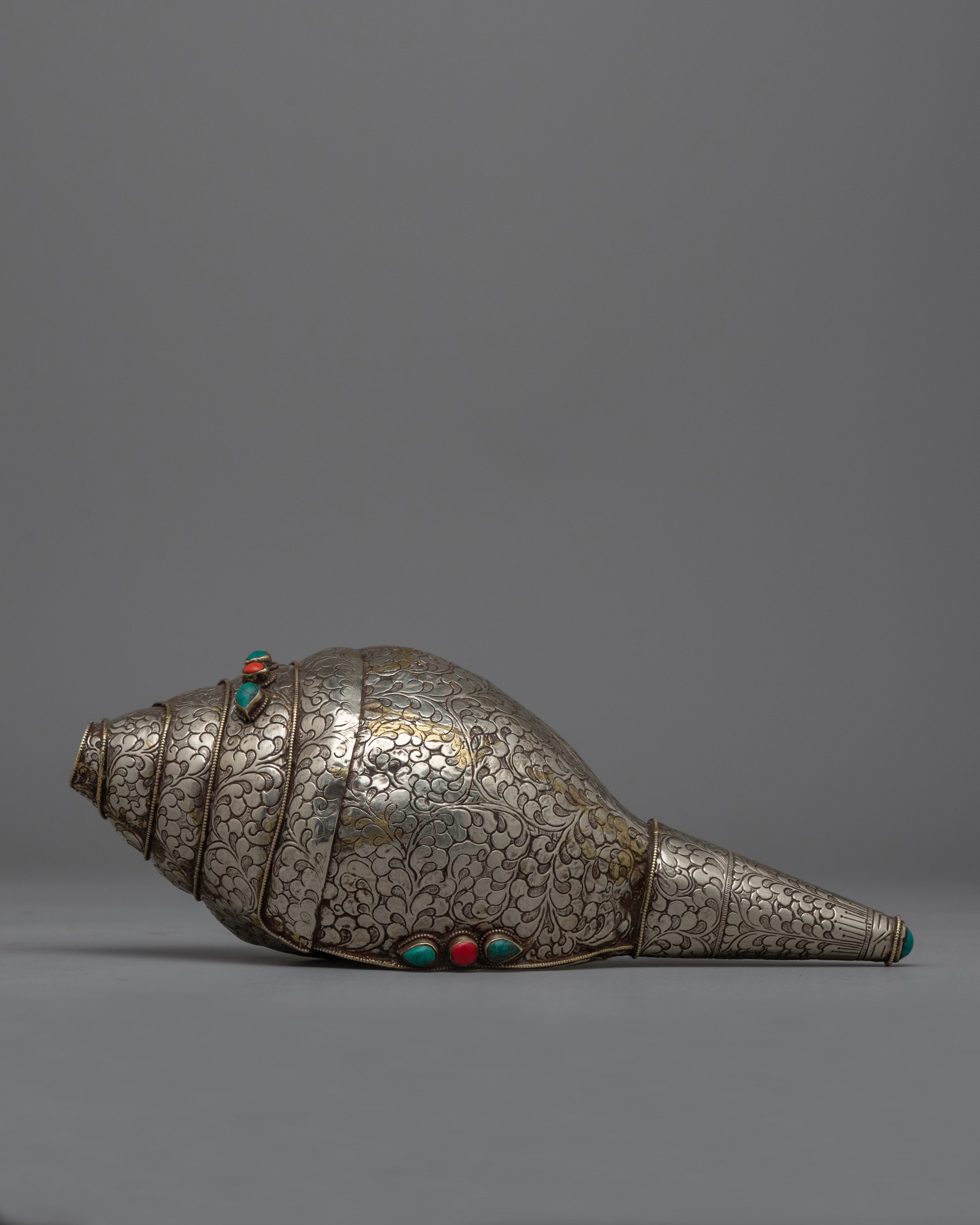 Buddhist Altar Conch Shell