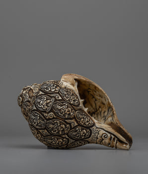 Divine Lord Ganesh Carved Sankha Conch