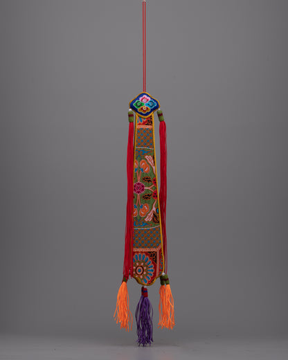 Dharma Damaru Tail