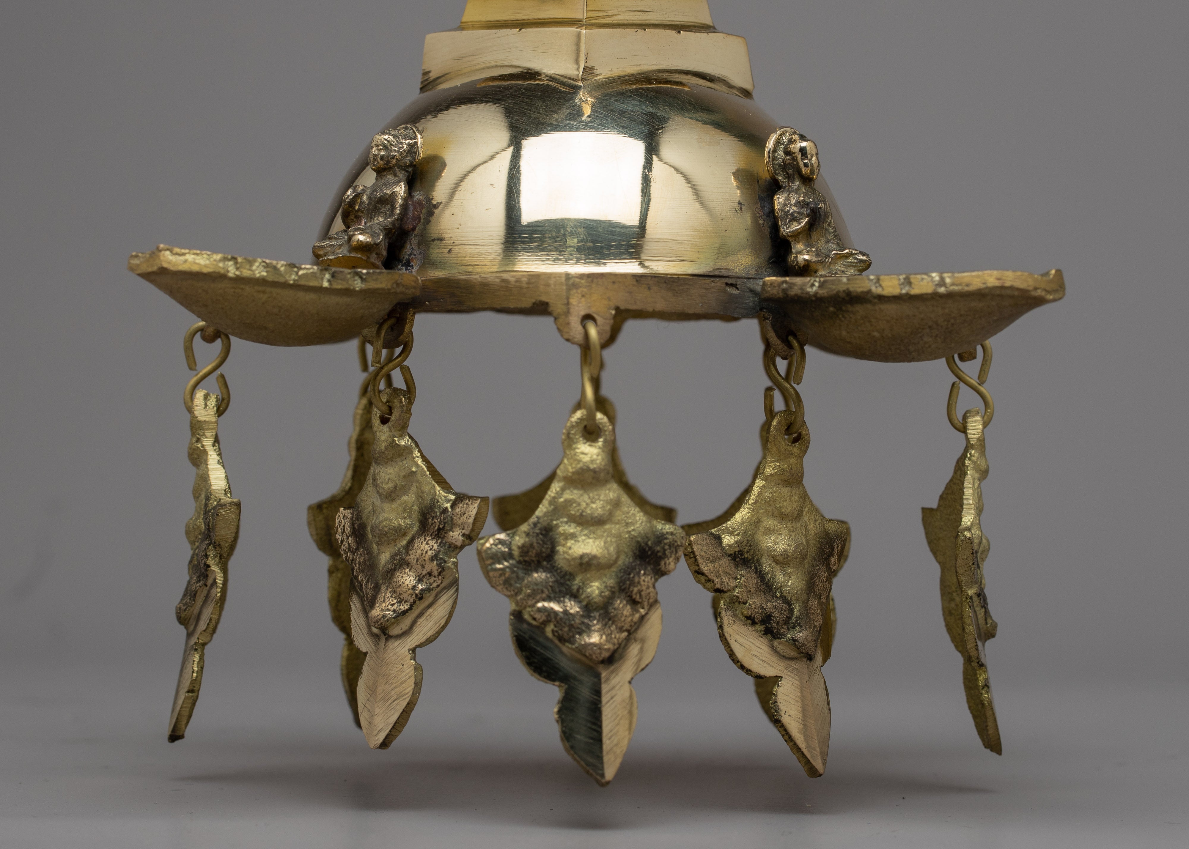 Hanging Oil Lamp | Captivating Light for Any Space