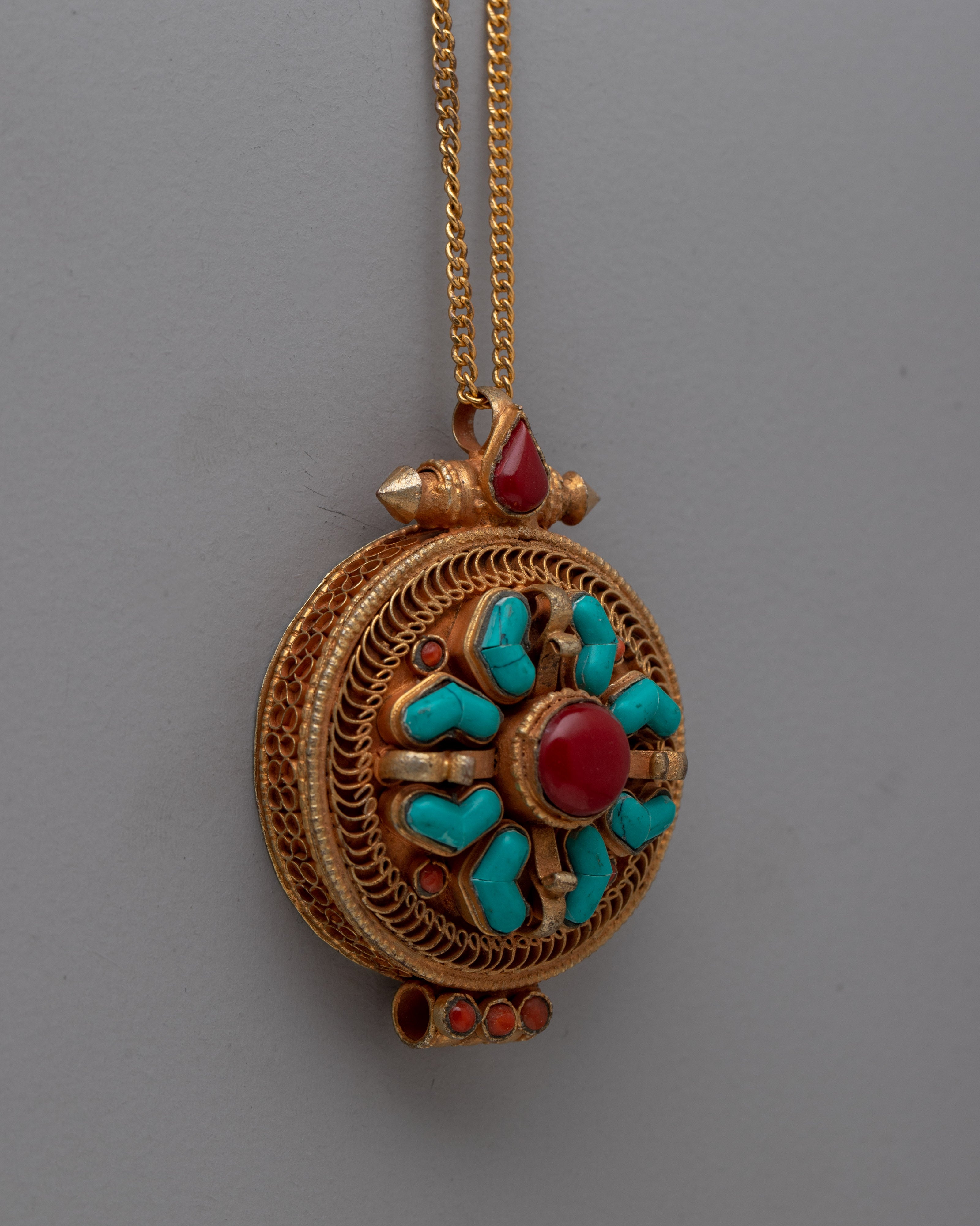 Double Vajra Ghau Box Prayer Locket | Handcrafted Tibetan Buddhist Amulet