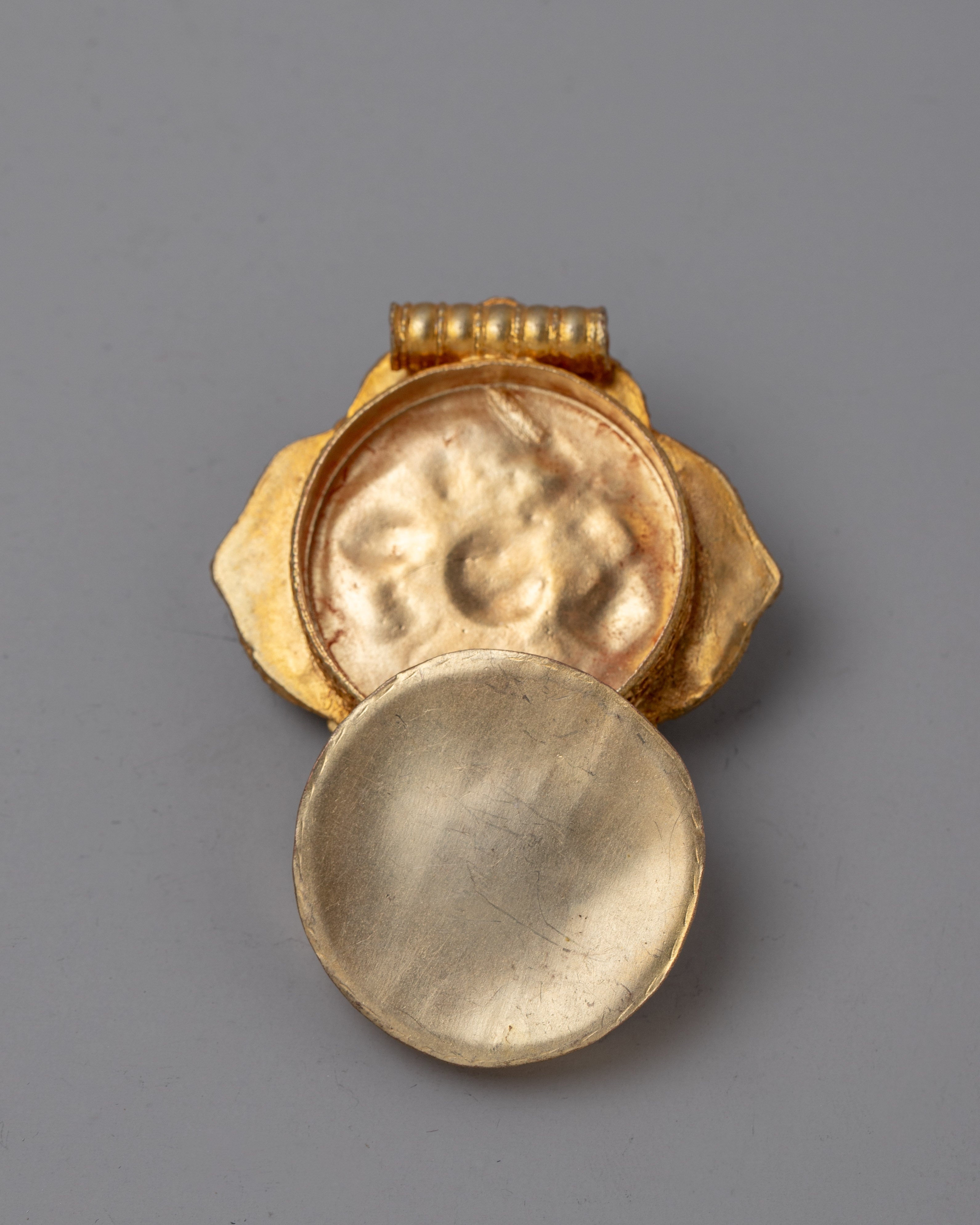 Tibetan Ghau Box Locket | Traditional Buddhist Prayer Amulet