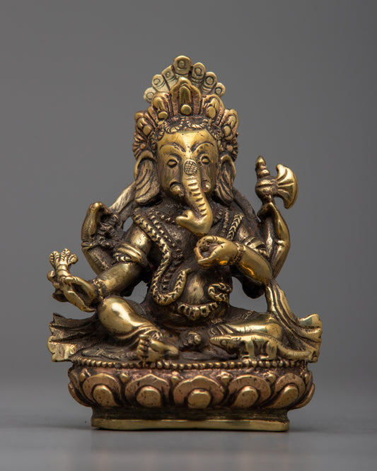 Nritya Ganapati Hindu deity statue 