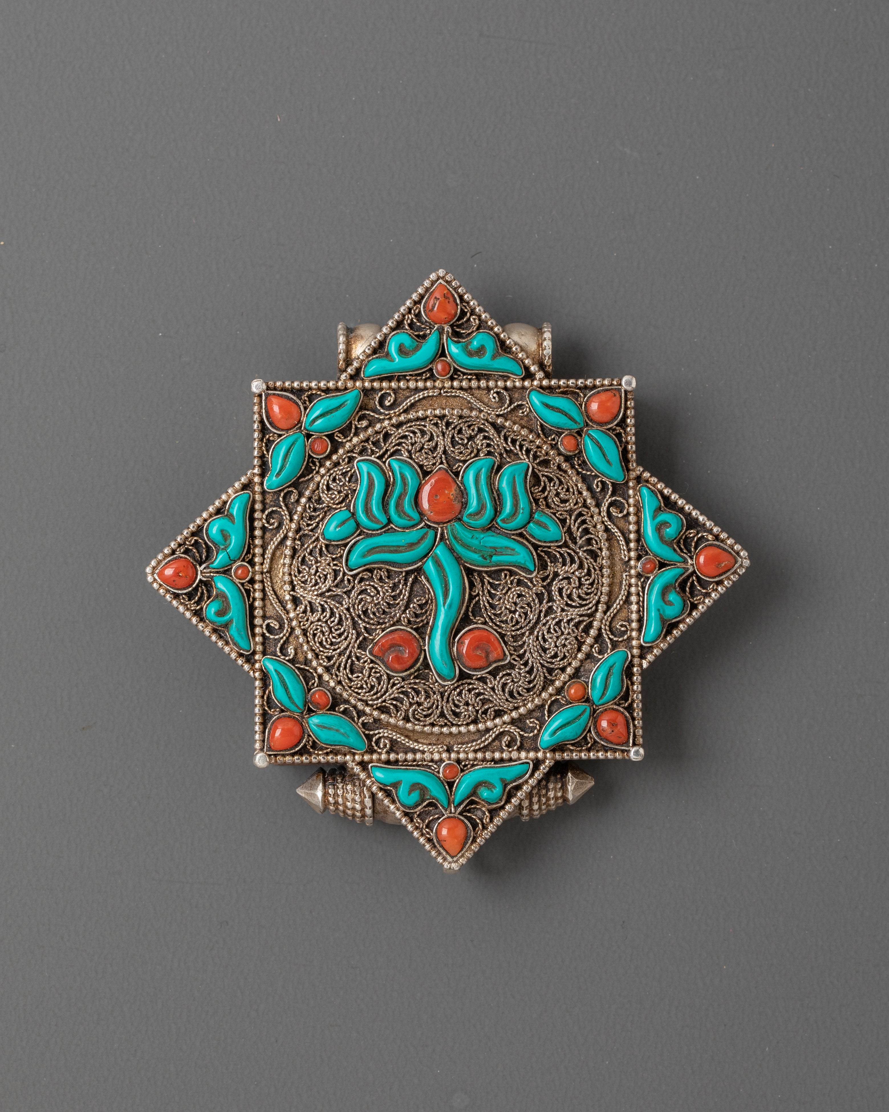 Sacred Lotus Ghau Box Star Design