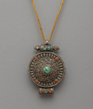 Precious Prayer Holder Ghau Box Locket